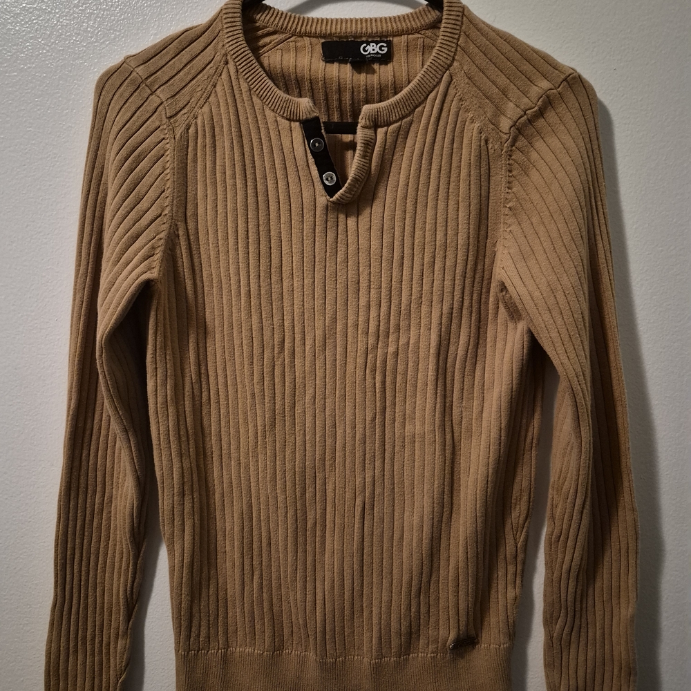 GBG Los Angeles Men's Ribbed Henley Sweater in Camel